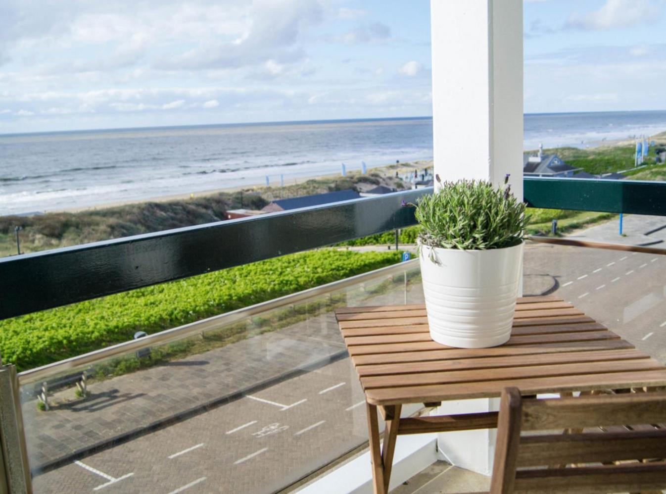 Villa Aan Zee Noordwijk Eksteriør billede
